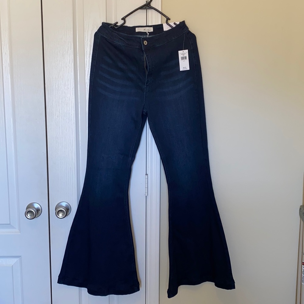 KanCan High Rise Extreme Flare Stretch Jean